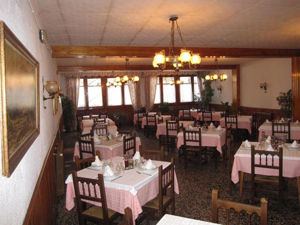 Fonda Agusti Hotel Esterri d'Àneu Kültér fotó